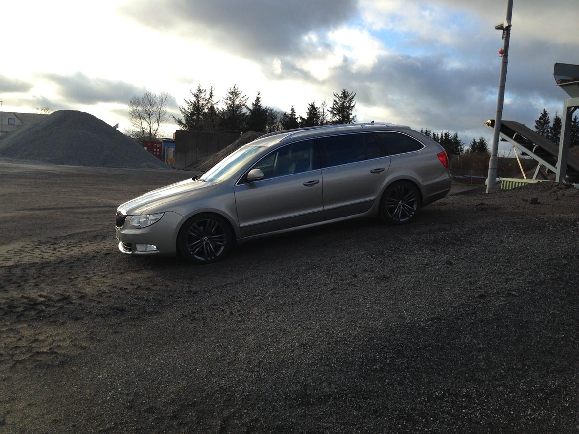 Skoda Superb Combi CR DSG billede 17