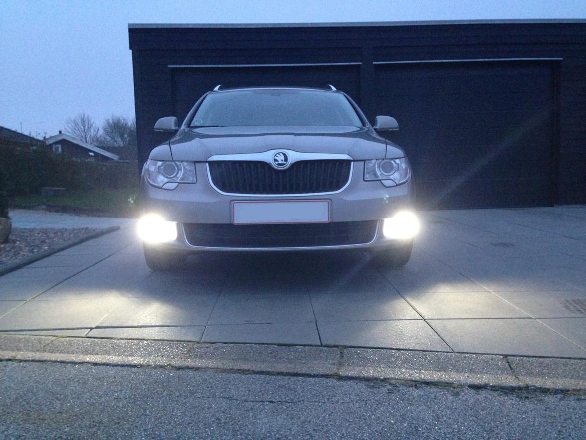 Skoda Superb Combi CR DSG - LED kørelys billede 44