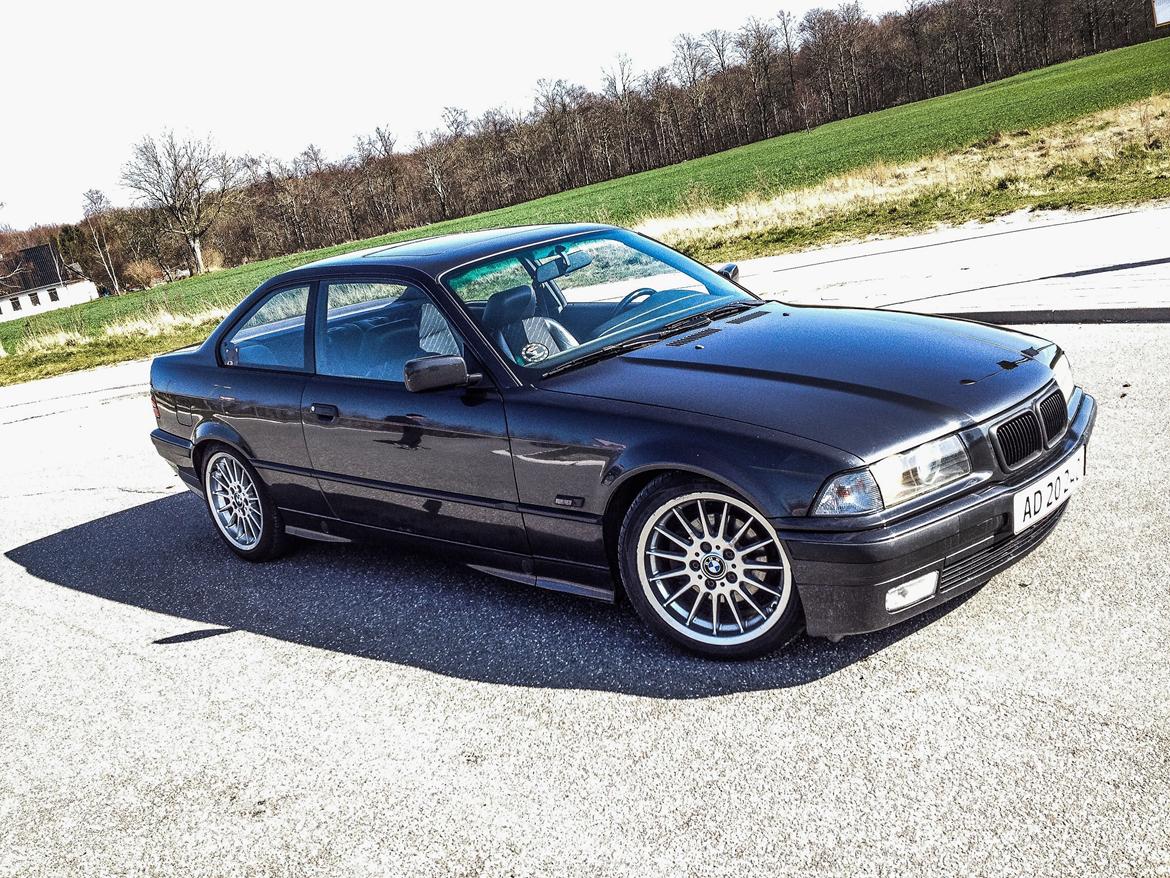 BMW 318IS/320i Coupe(solgt) billede 1