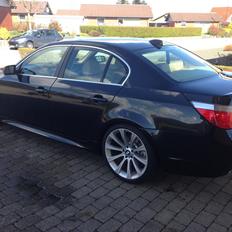 BMW e60 545i V8 steptronic