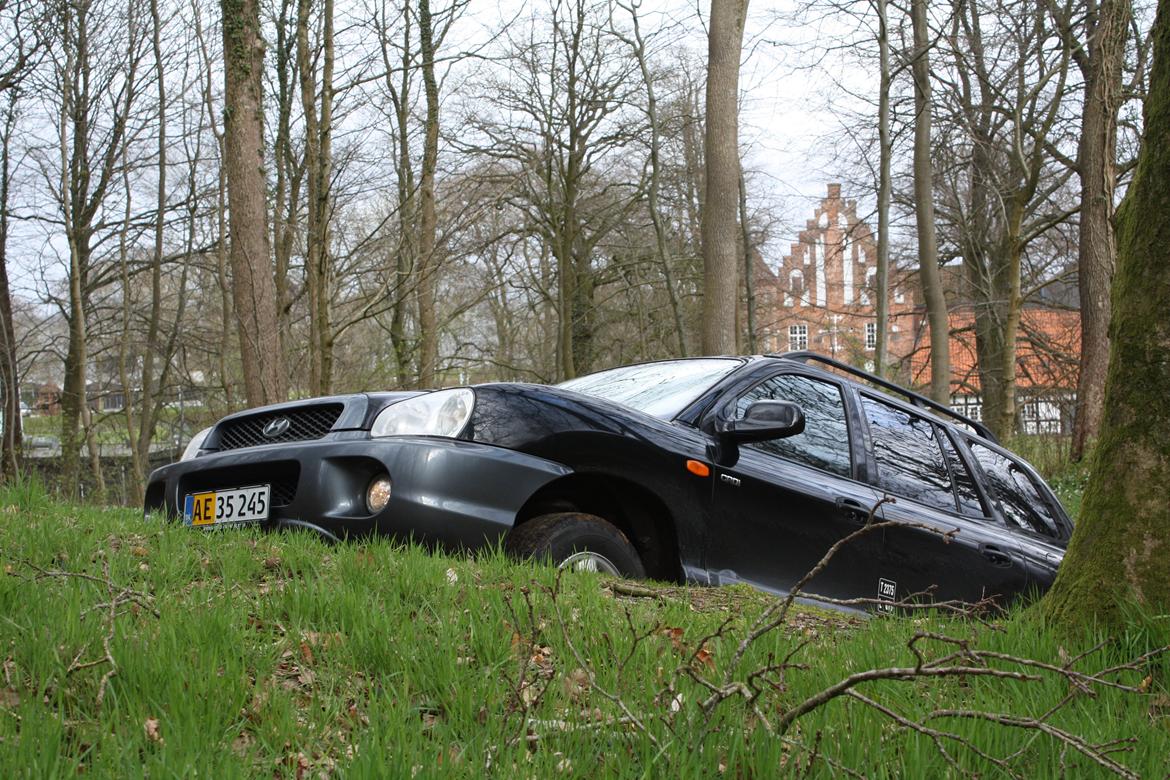 Hyundai Santa fe 4x4 *Total skadet* billede 9