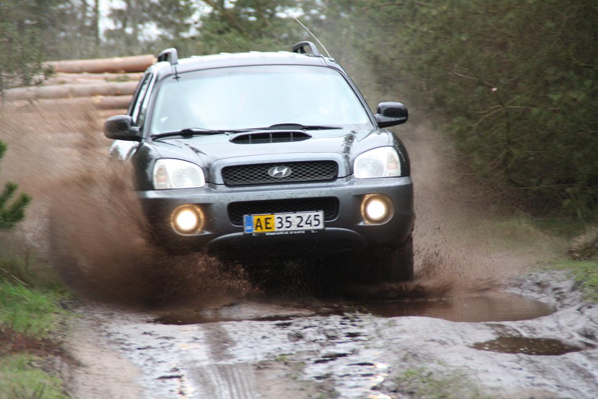 Hyundai Santa fe 4x4 *Total skadet* billede 3