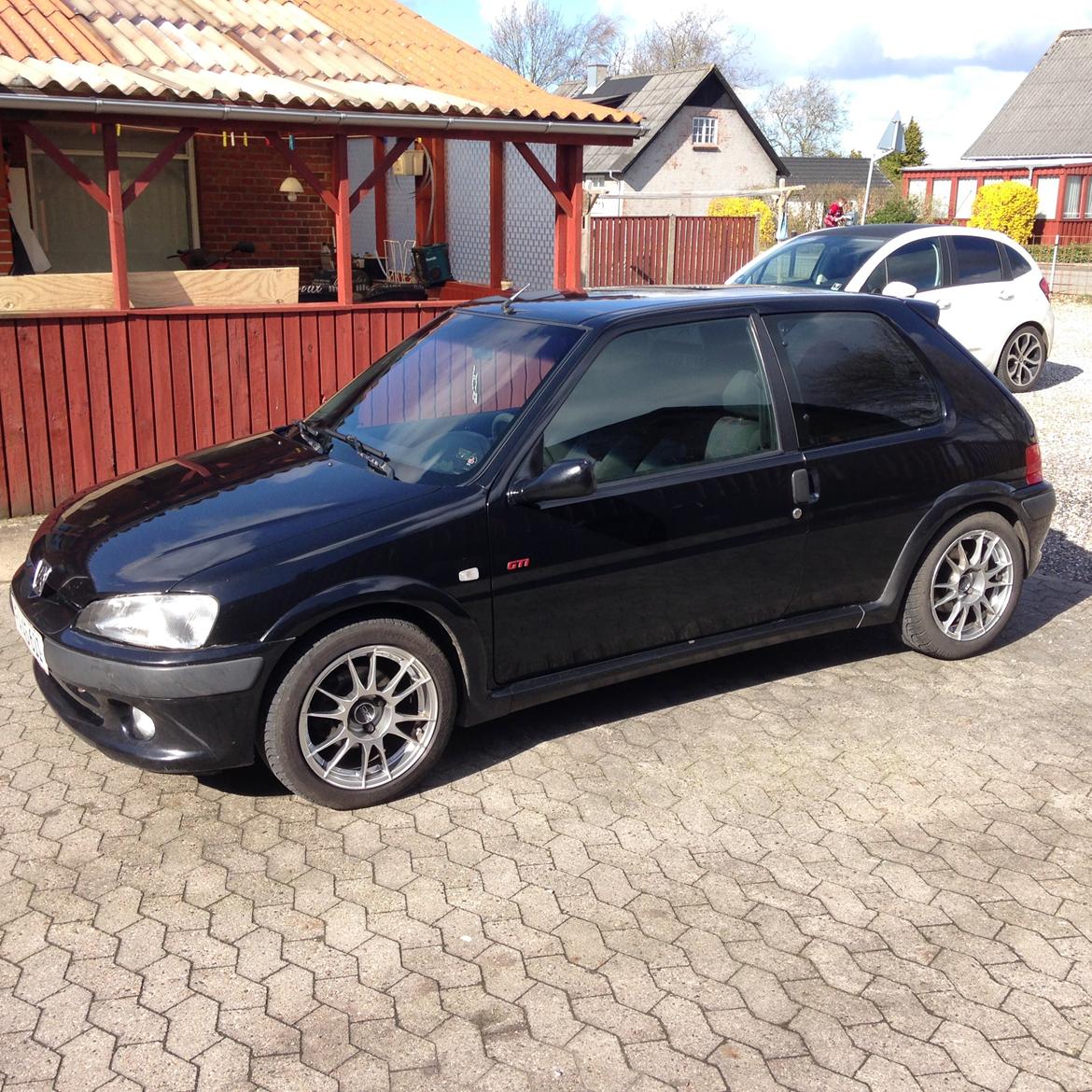 Peugeot 106 GTI billede 1