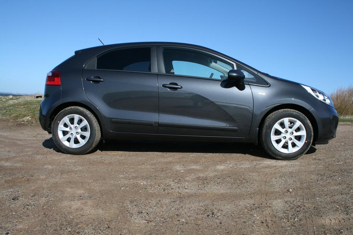 Kia Rio Collect *SOLGT* billede 5