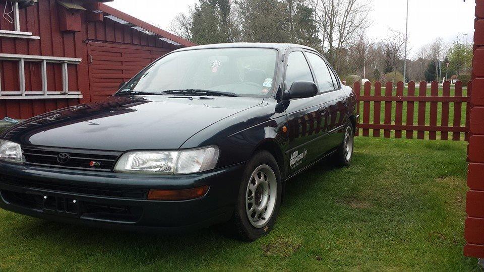 Toyota Corolla E10 Sedan xli galla Solgt billede 2