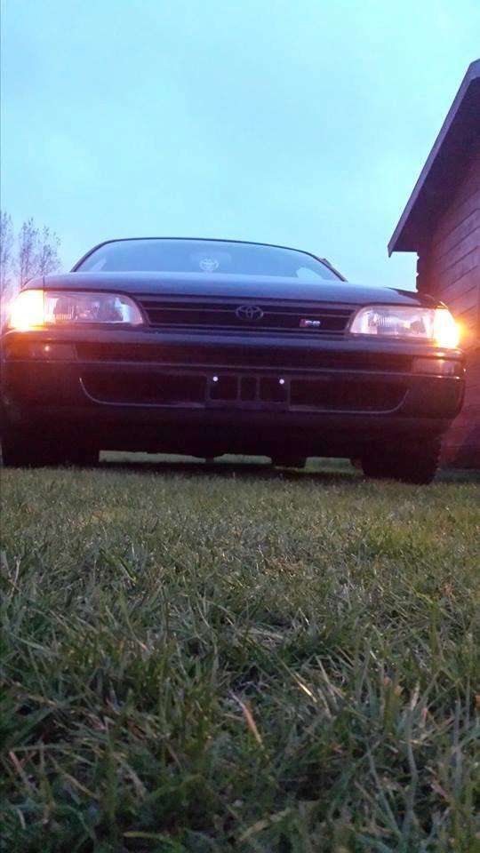 Toyota Corolla E10 Sedan xli galla Solgt billede 5