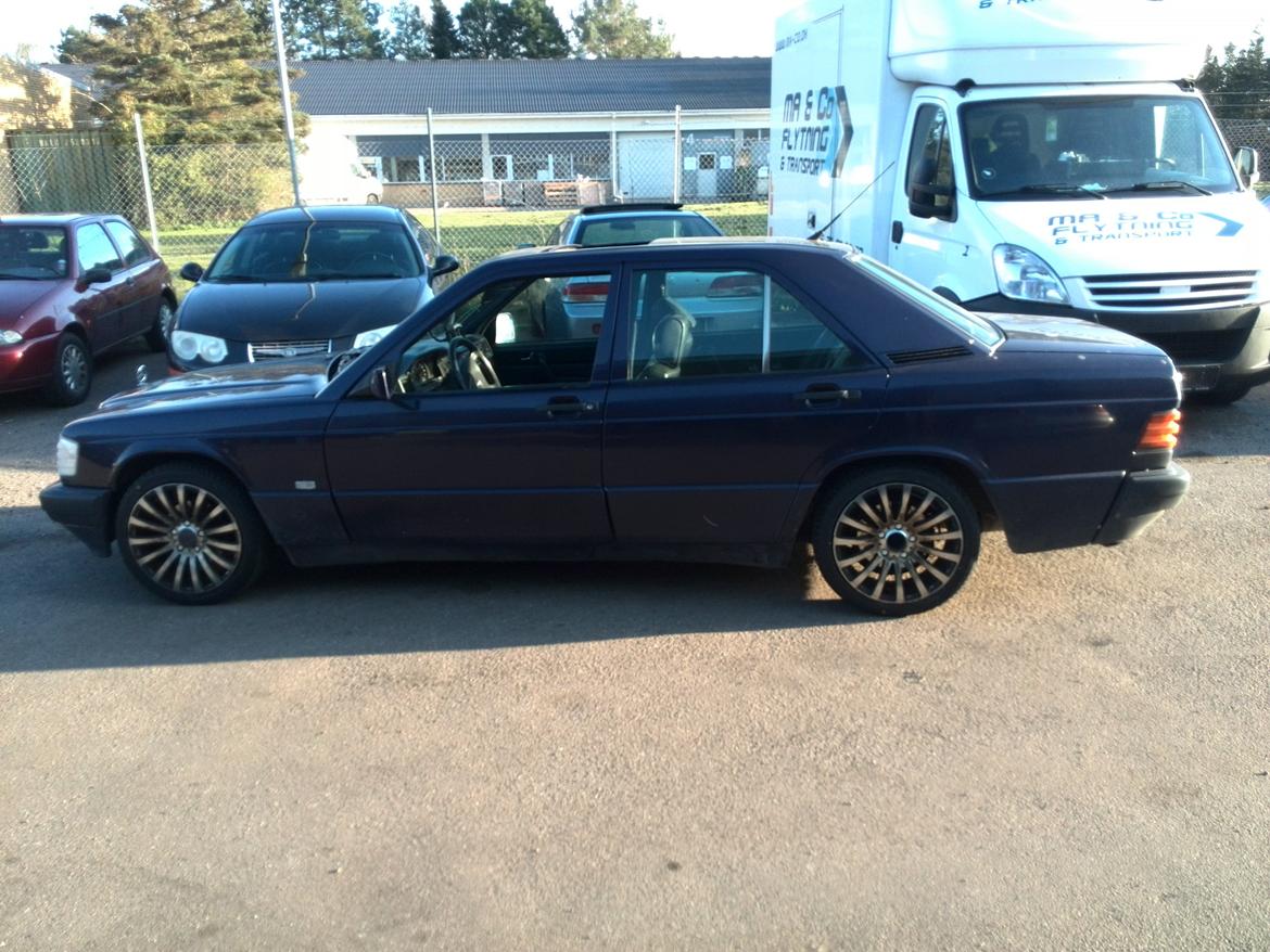 Mercedes Benz 190D billede 25