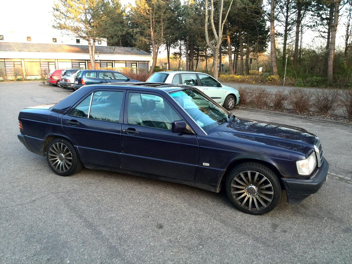 Mercedes Benz 190D billede 27