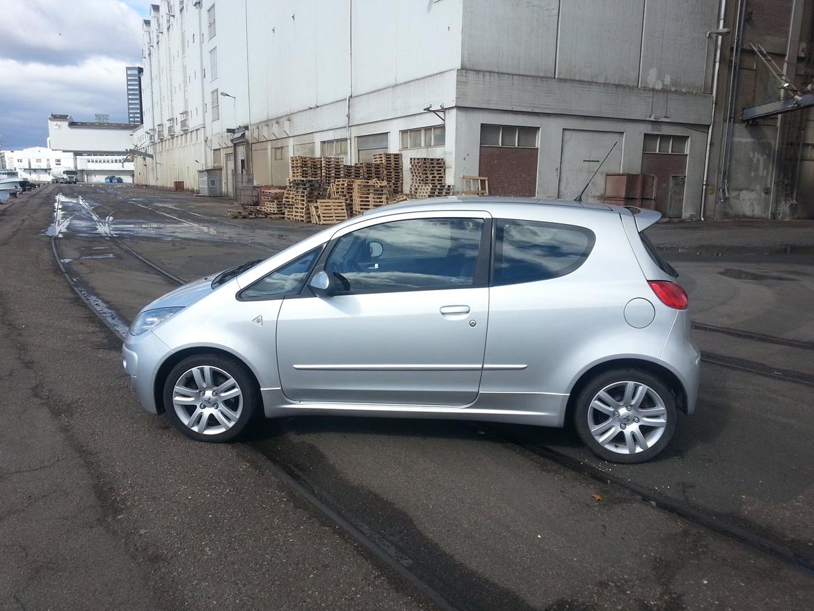 Mitsubishi Colt CZT billede 2
