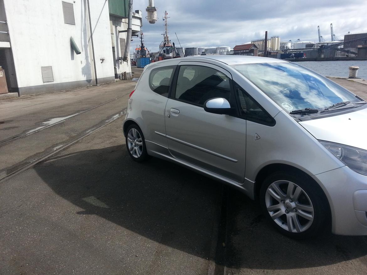 Mitsubishi Colt CZT billede 8