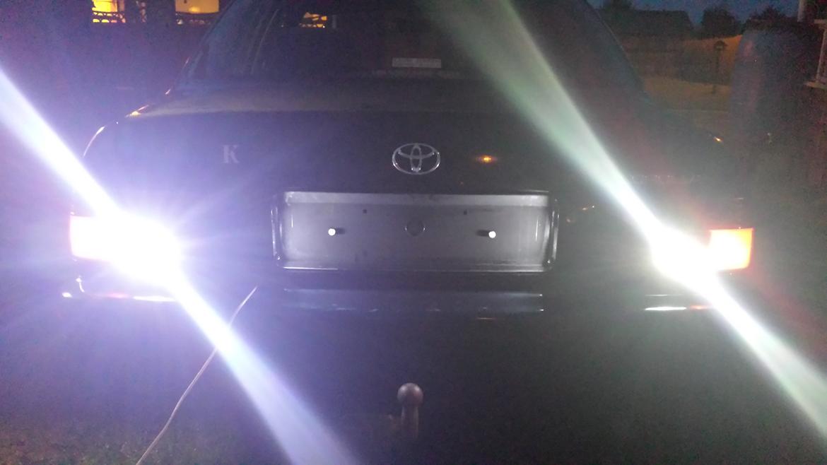 Toyota Corolla E10 Sedan xli galla Solgt billede 14