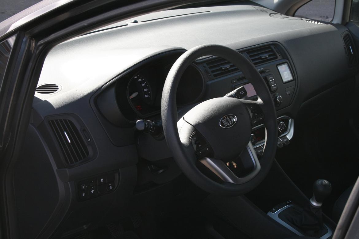 Kia Rio Collect *SOLGT* billede 15