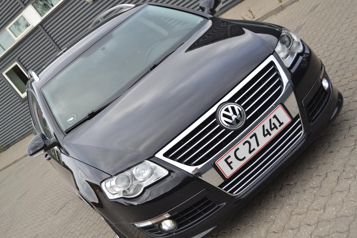 VW Passat Variant 2,0TDi *SOLGT* billede 9