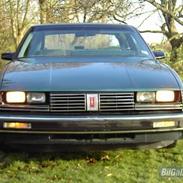 Amerikaner Oldsmobile Toronado Jorda