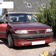 Opel Astra F  (SOLGT)