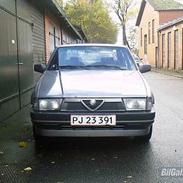 Alfa Romeo 75 -SOLGT-