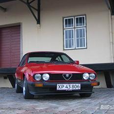Alfa Romeo GTV6 