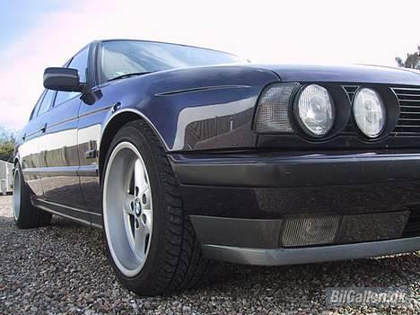 BMW E34 525i billede 1