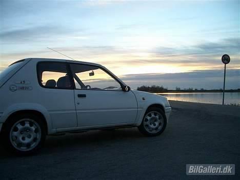 Peugeot 205 1.9 Rallye "Solgt" billede 10