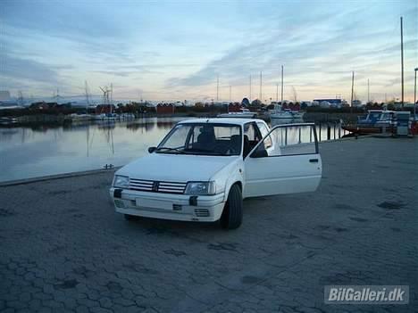 Peugeot 205 1.9 Rallye "Solgt" billede 14