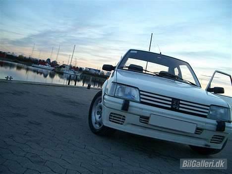 Peugeot 205 1.9 Rallye "Solgt" billede 15