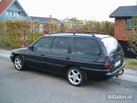 Ford esc 1.8 stc solgt billede 2