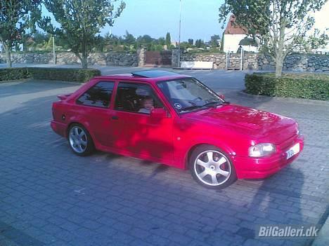 Ford escort xr3i 129hk byttet  - pladsen i haverslev  billede 2