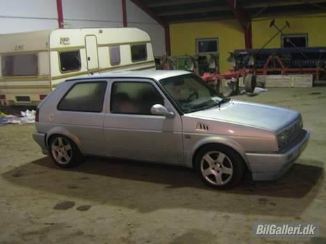 VW Golf 2 Turbo (SOLGT) -  - er det ikke en fed campingvogn  billede 3