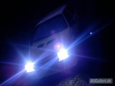 Opel corsa a GT - så kom der xenon på.. 12000 k er noget der dur :) billede 14