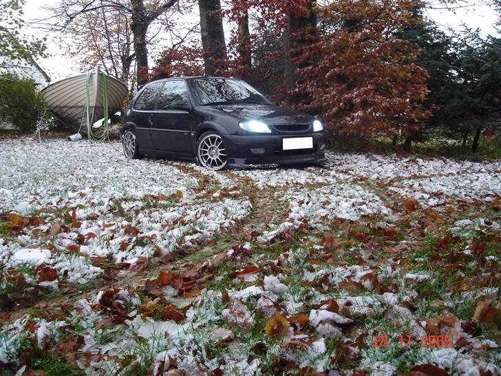 Citroën Saxo VTS - Snebillede og med xenon 8000k (ikke mange havde xenon i 2005) billede 6