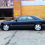 Mercedes Benz 300-24V ce