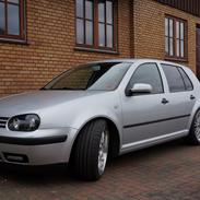 VW Golf 4 Slogt 