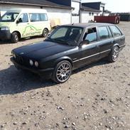 BMW 318i Touring M52B28