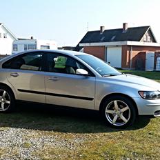 Volvo S40 1,8 Mk II 4d - 125 HK **SOLGT**