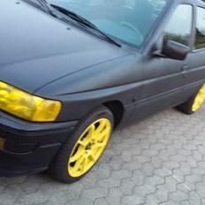 Ford Escort 1,8 sport