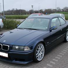 BMW 325i E36 Coupe