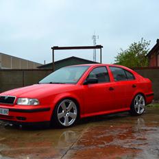 Skoda Octavia 1.6 LX