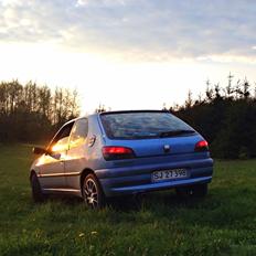 Peugeot 306