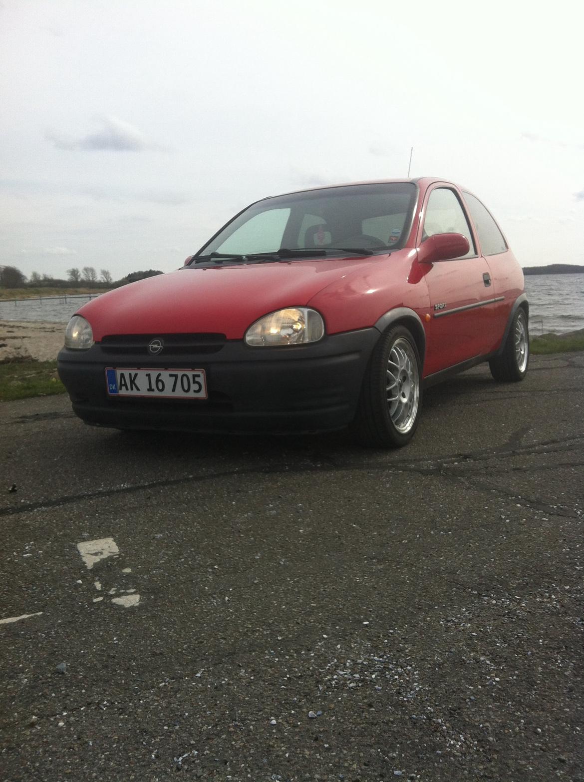 Opel Corsa B Sport billede 1