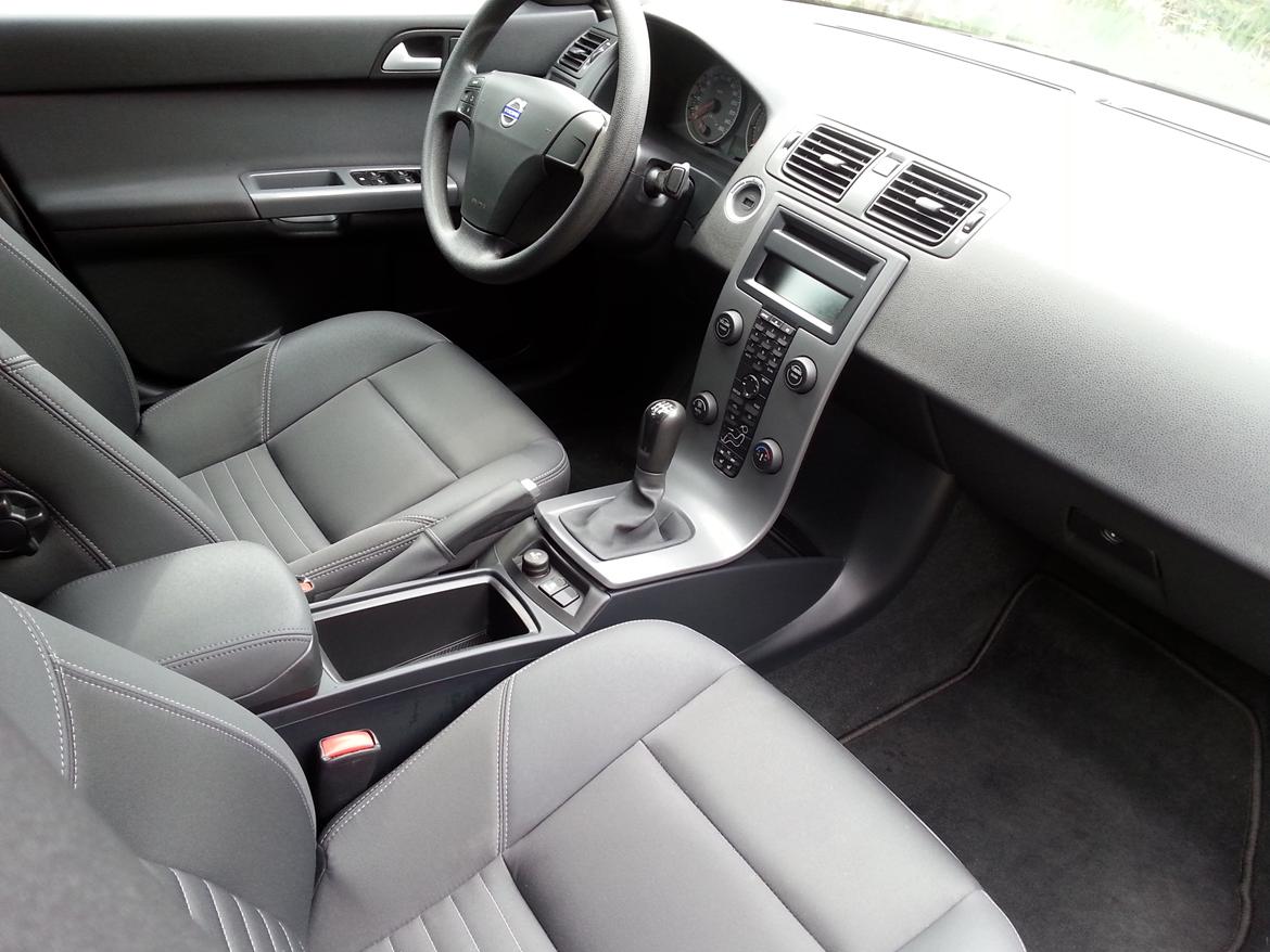 Volvo S40 1,8 Mk II 4d - 125 HK **SOLGT** billede 5