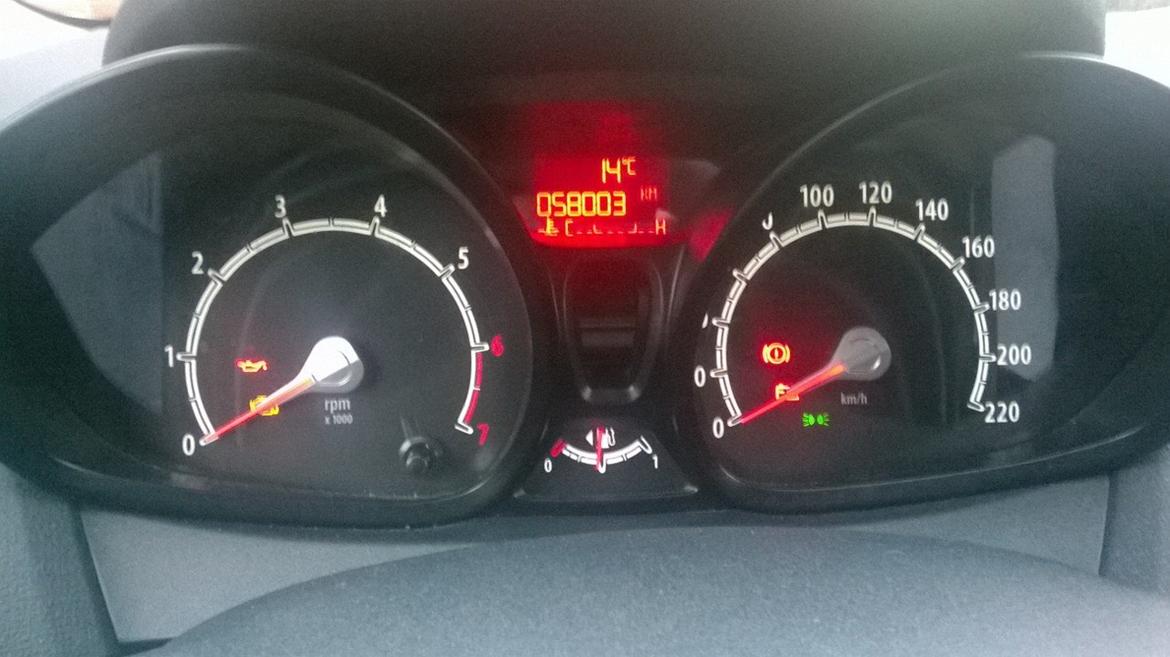 Ford Fiesta Trend - Speedometer stopper ved 180/174 på GPS billede 13