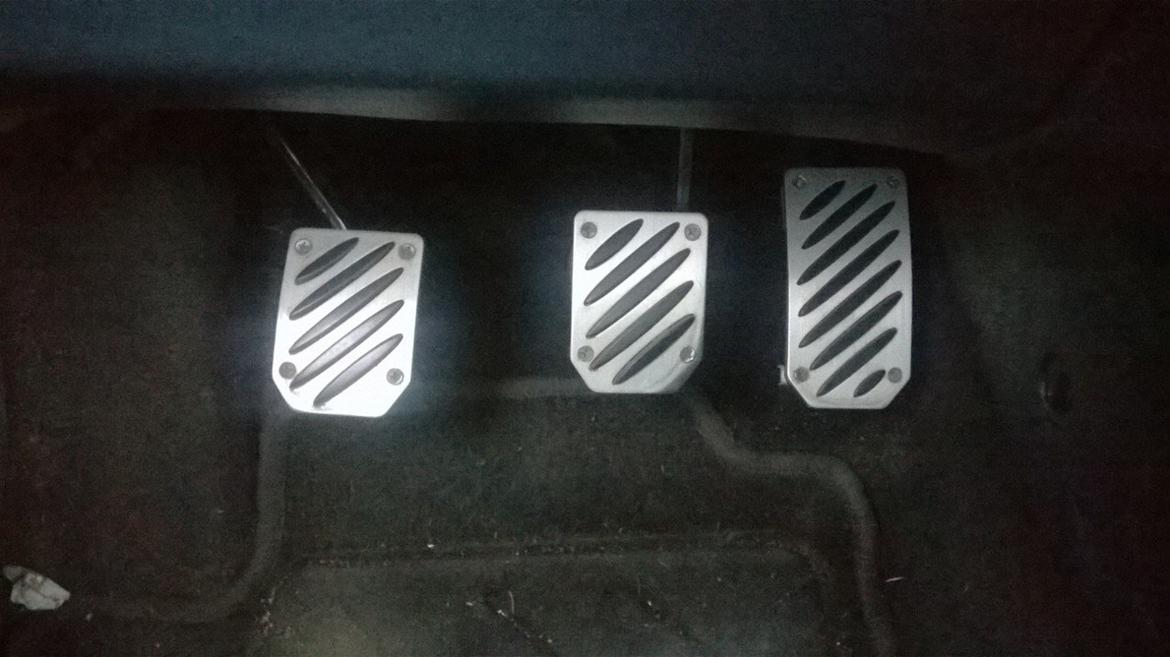 Ford Fiesta Trend - billig pedaler fra biltema ;) billede 14