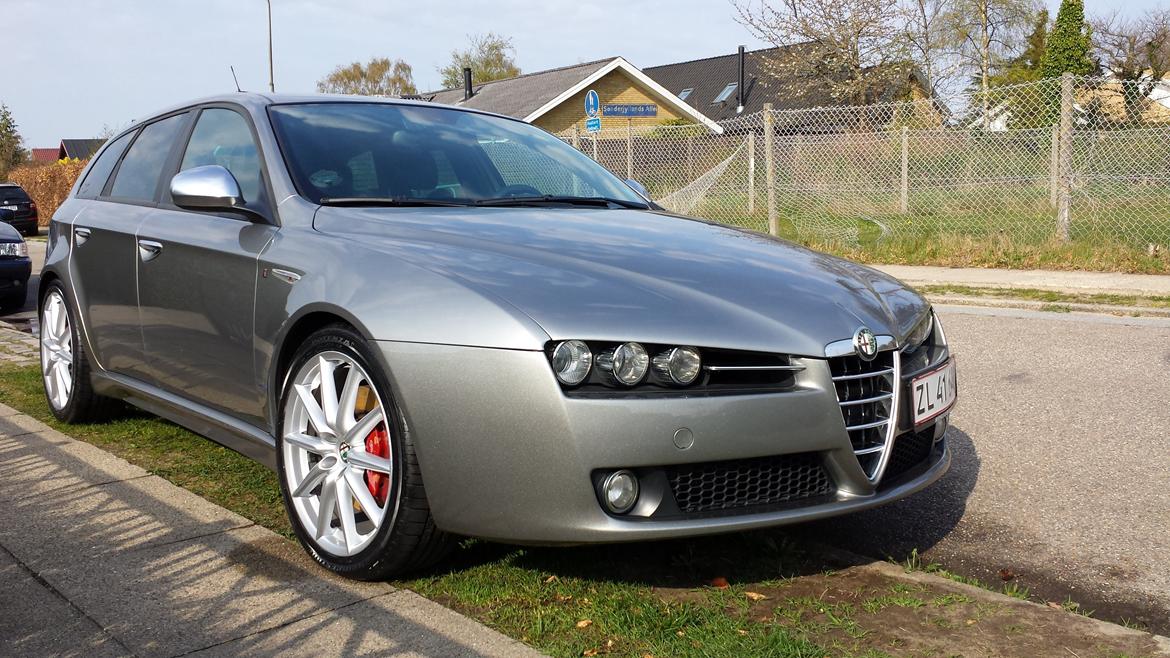Alfa Romeo 159 TI Sportwagon billede 2