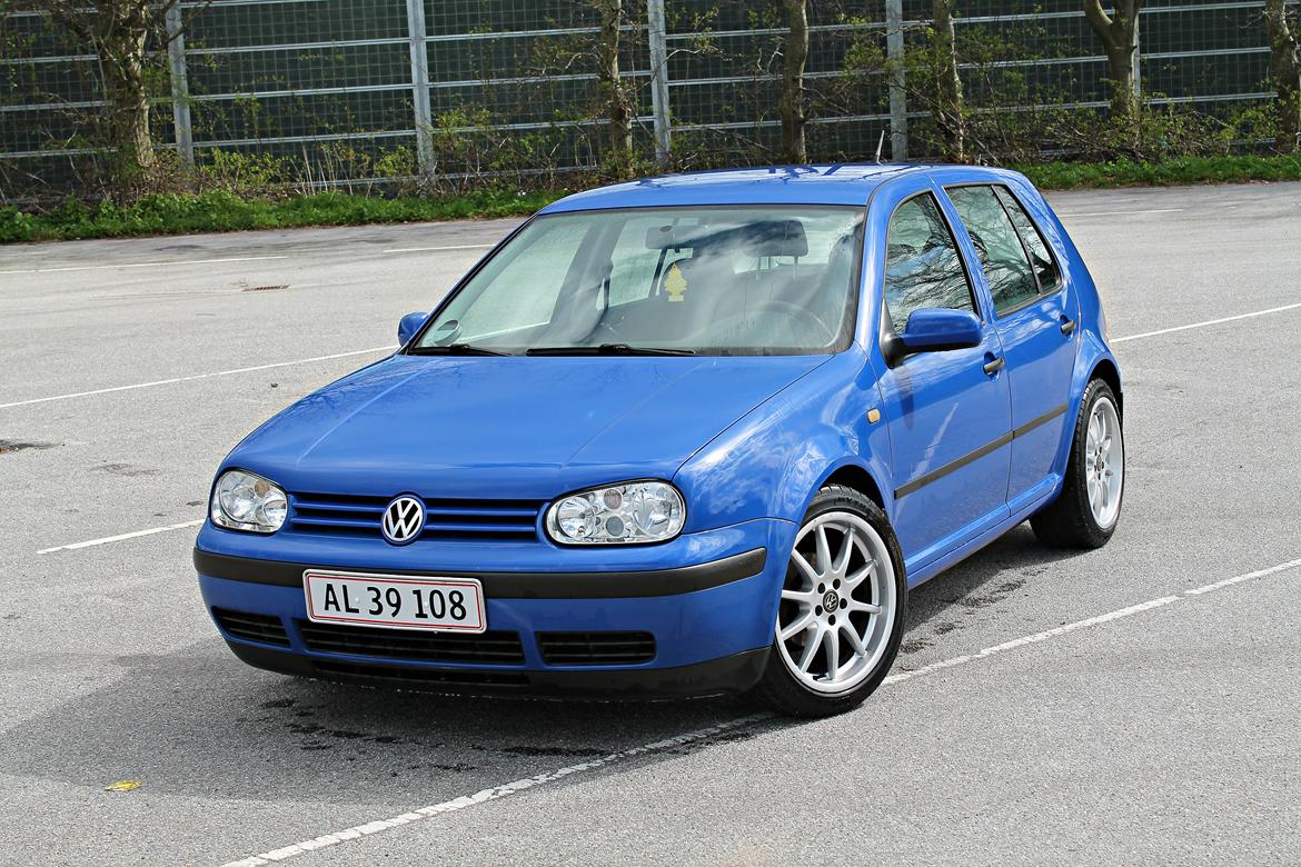 VW Golf 4 billede 1