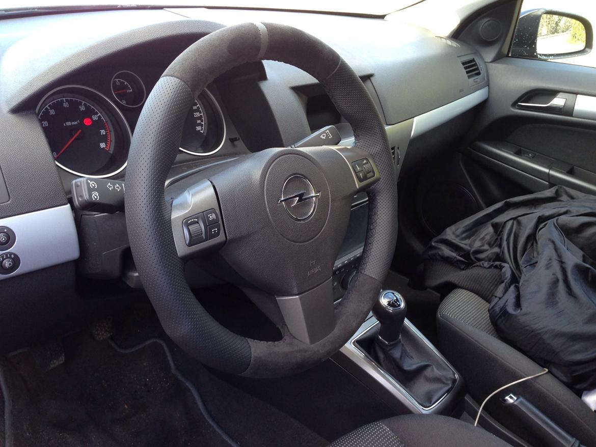 Opel Astra H GTC billede 26