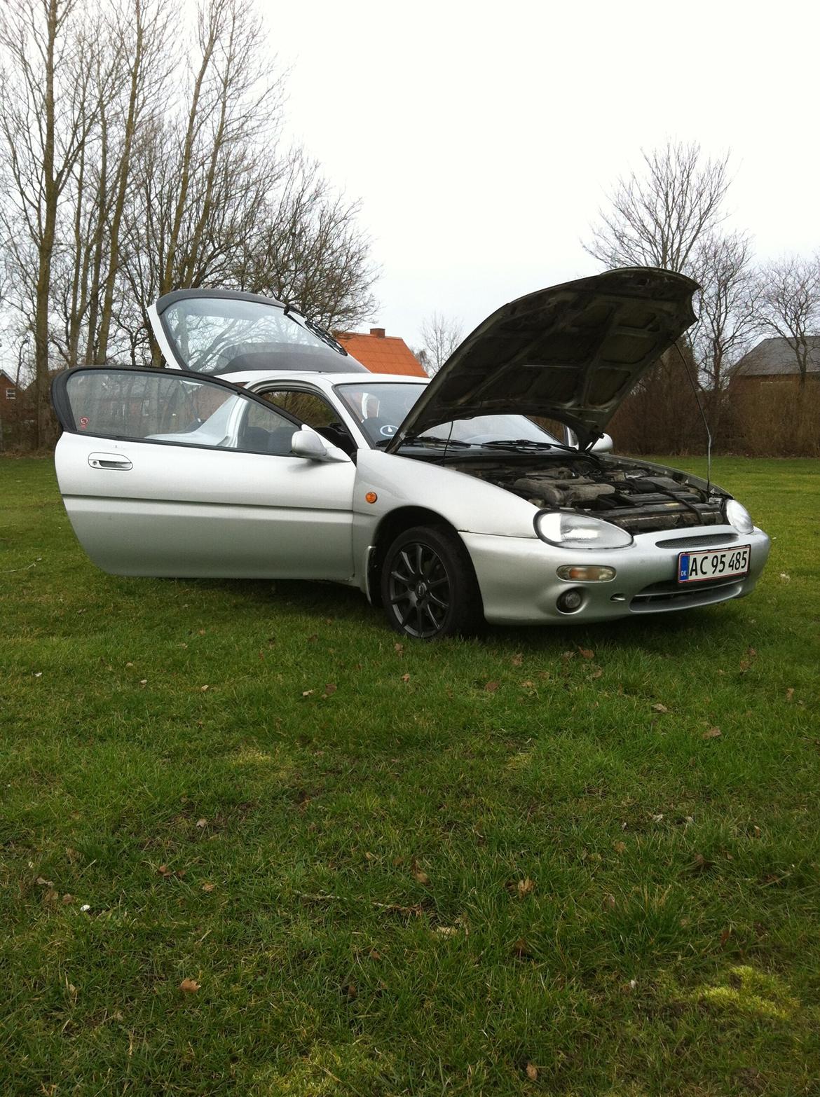 Mazda Mx 3 1.6 billede 11