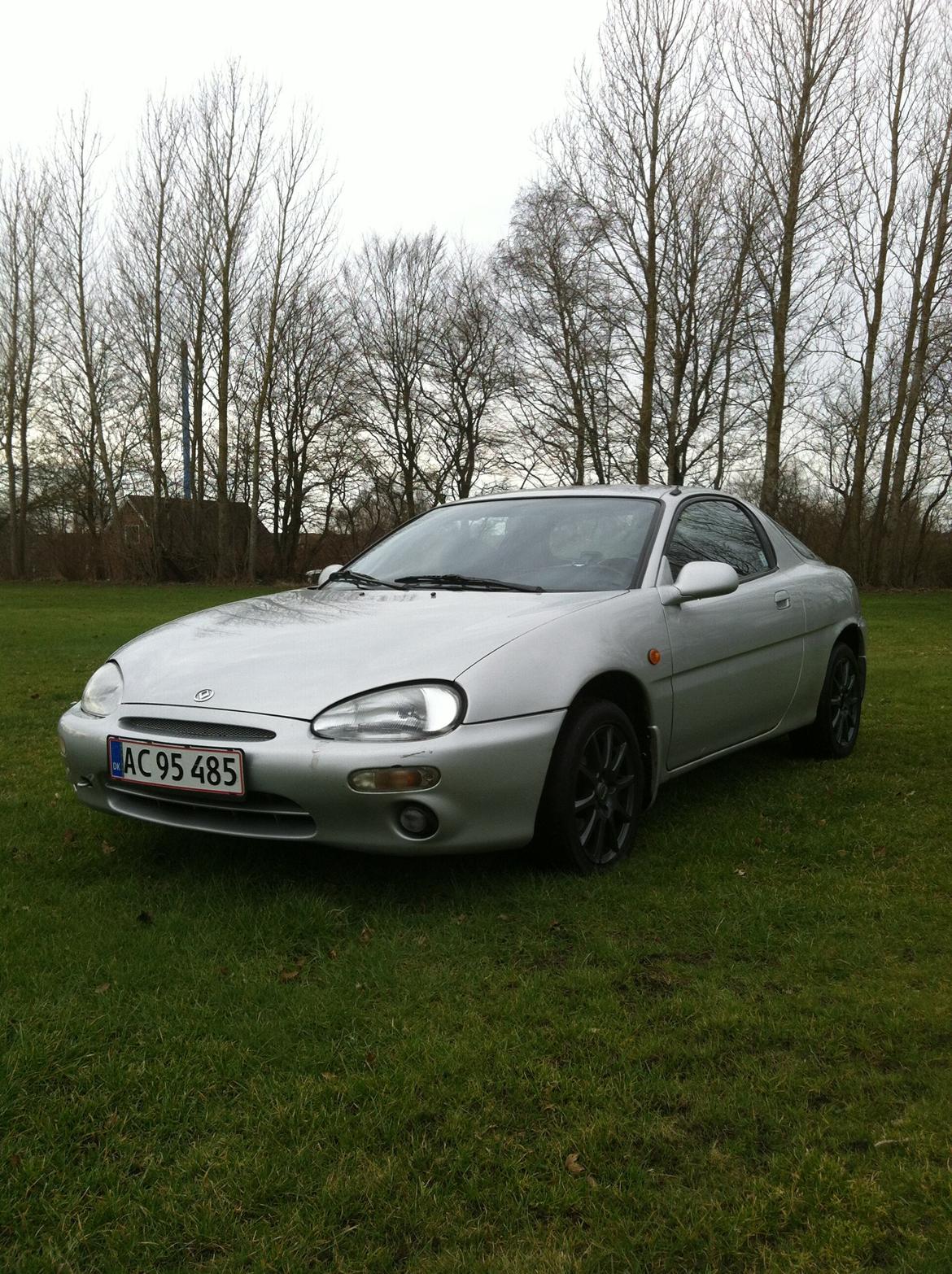 Mazda Mx 3 1.6 billede 2