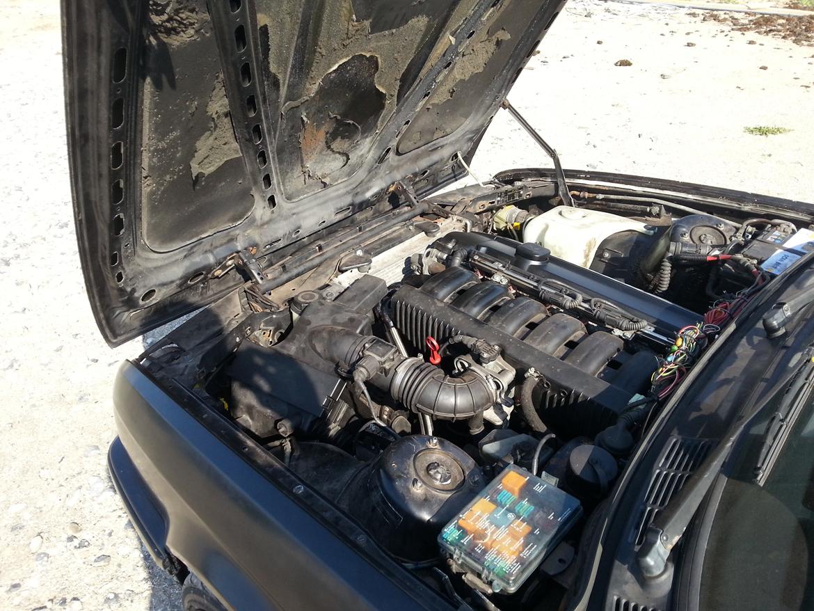 BMW 318i Touring M52B28 billede 18