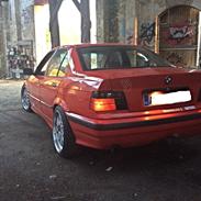 BMW E36 325tds