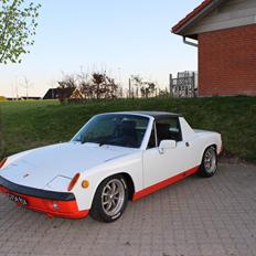 Porsche 914